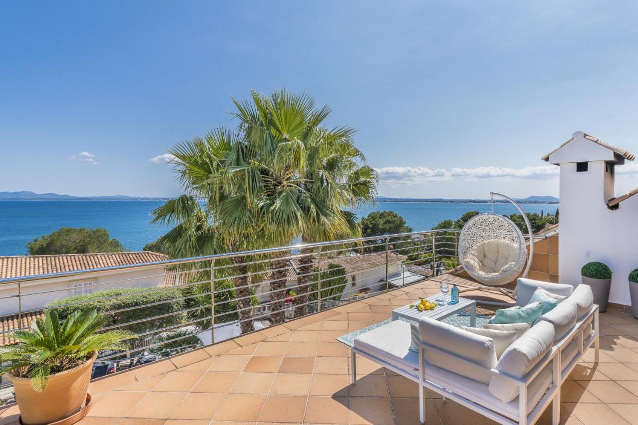 Alcanada - Family Only Villa